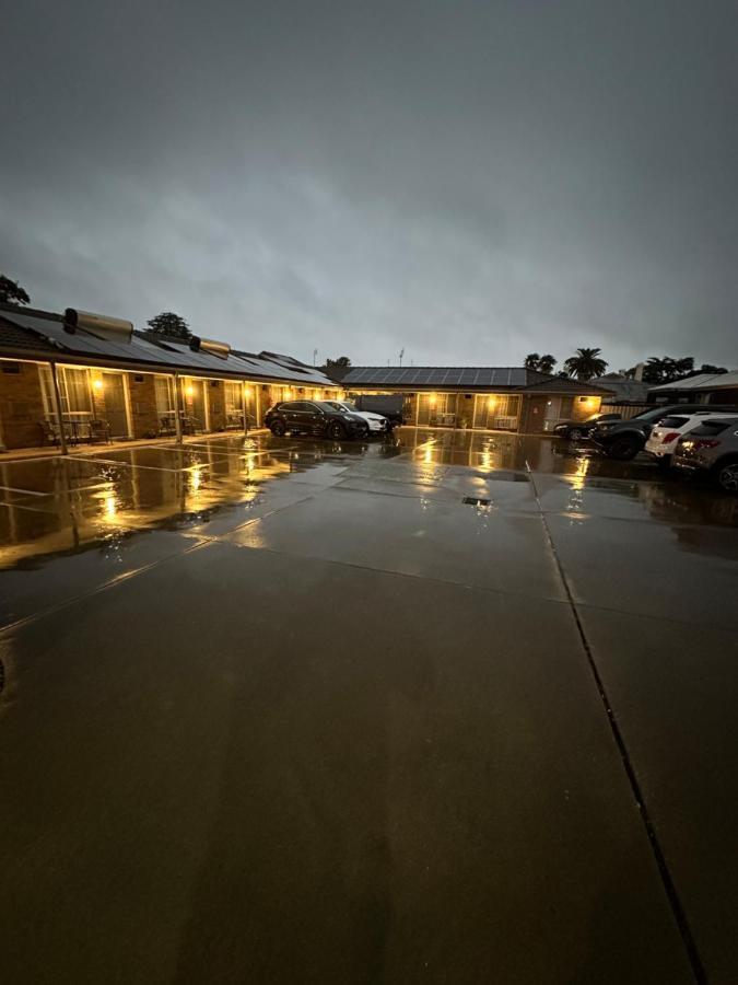 Pevensey Motor Lodge Ечука Екстер'єр фото