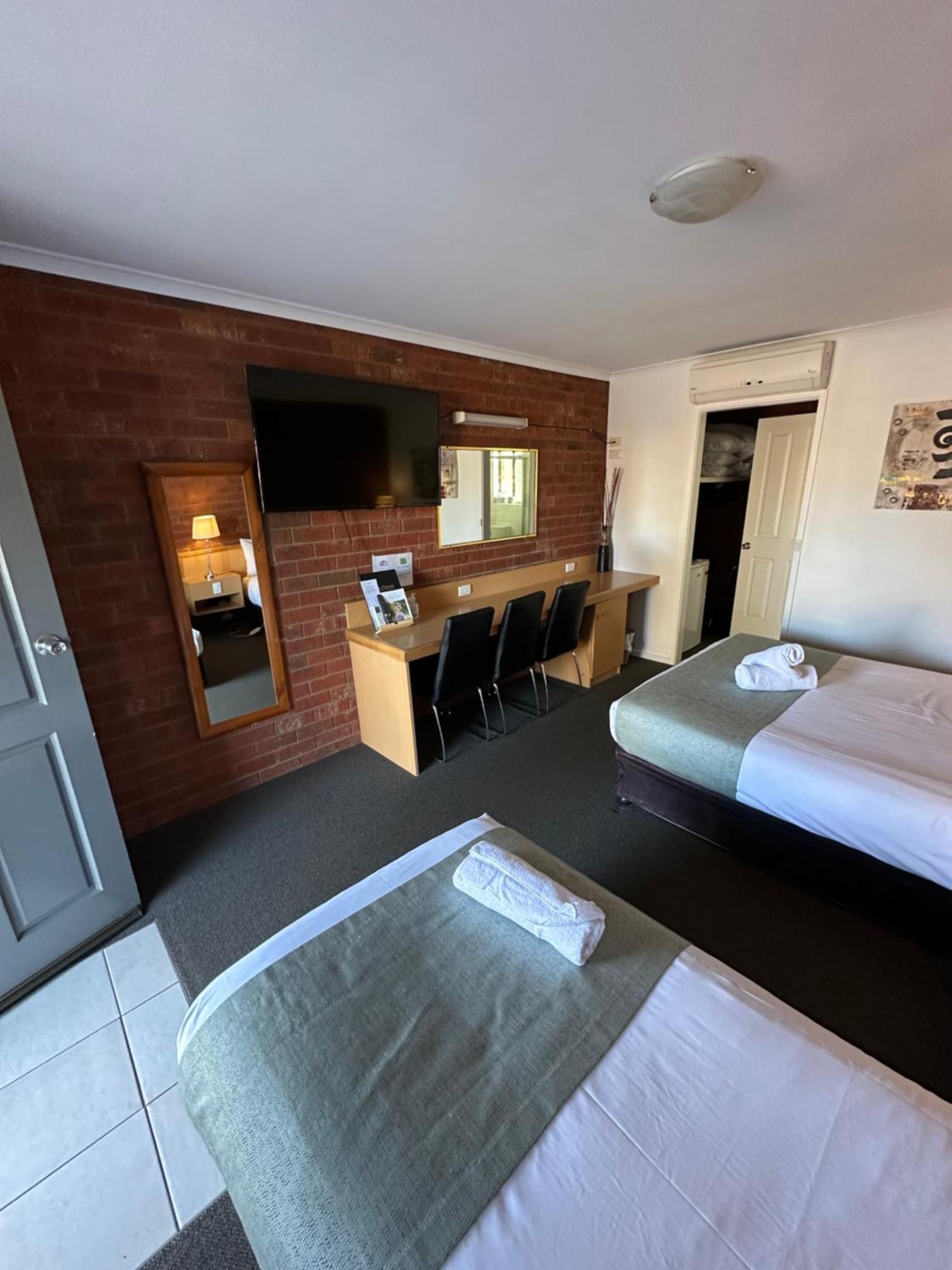 Pevensey Motor Lodge Ечука Екстер'єр фото