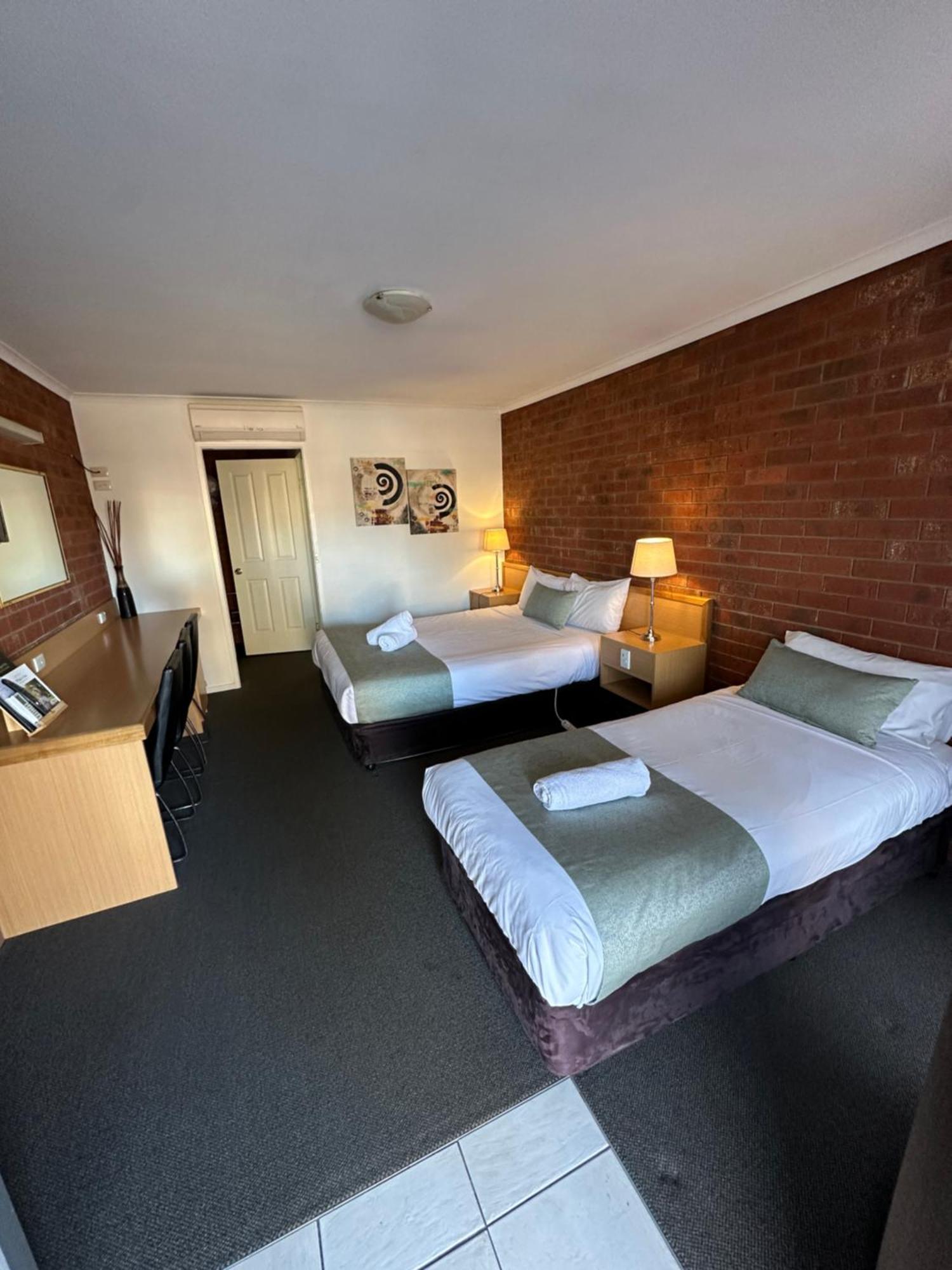 Pevensey Motor Lodge Ечука Екстер'єр фото
