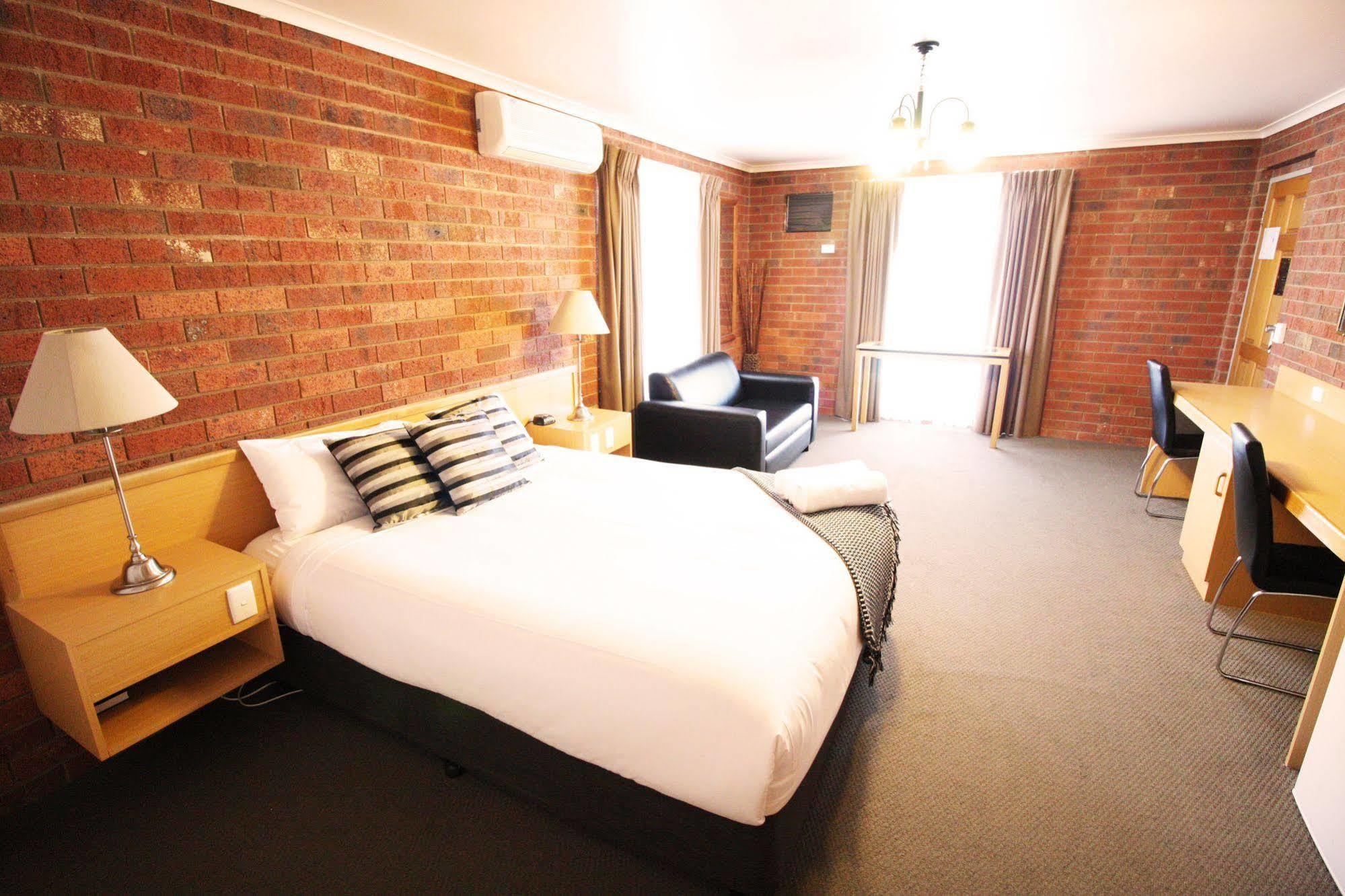 Pevensey Motor Lodge Ечука Екстер'єр фото